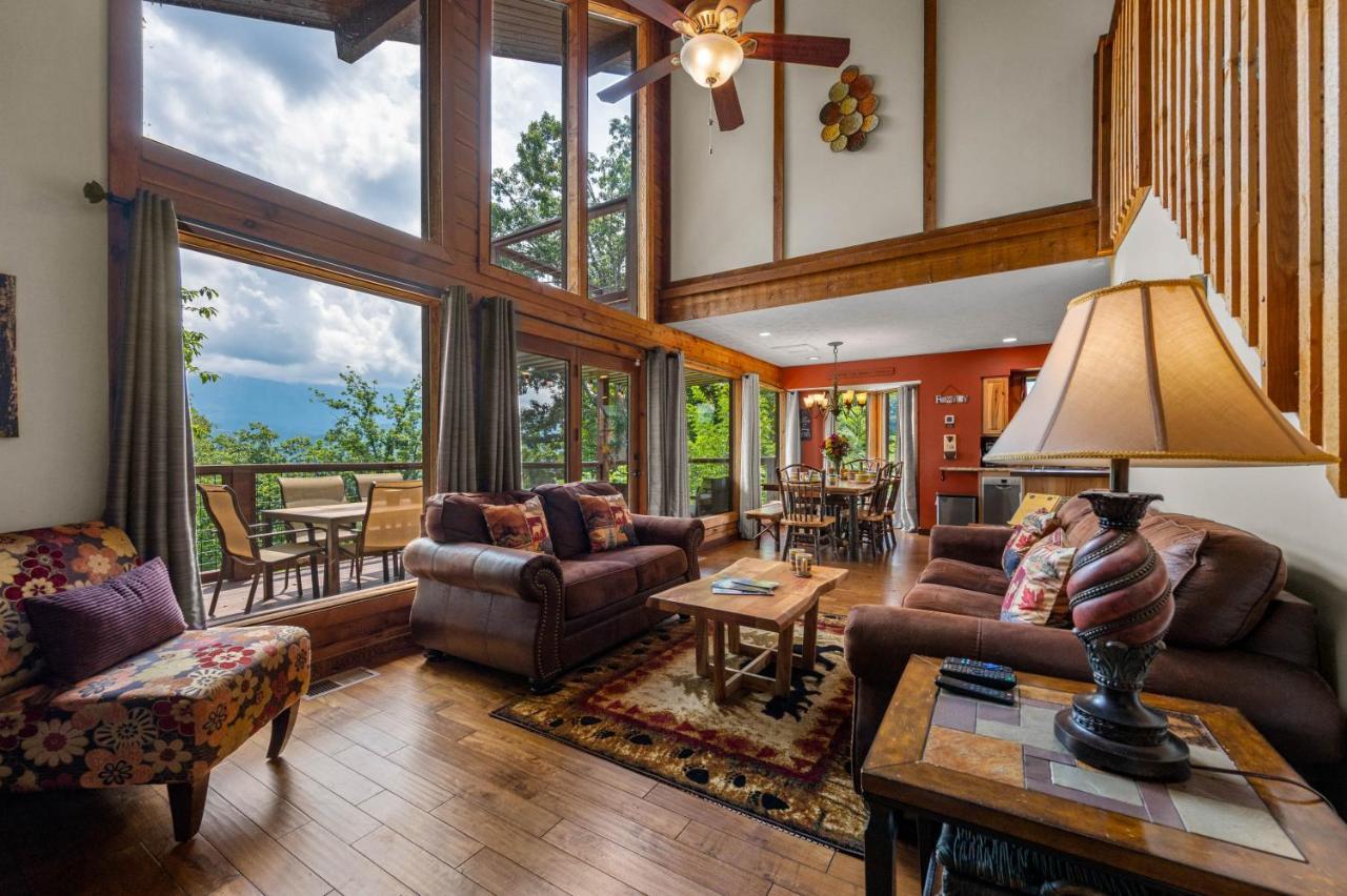 Twinflower Summit - Incredible Views, Pet Friendly! Gatlinburg Esterno foto
