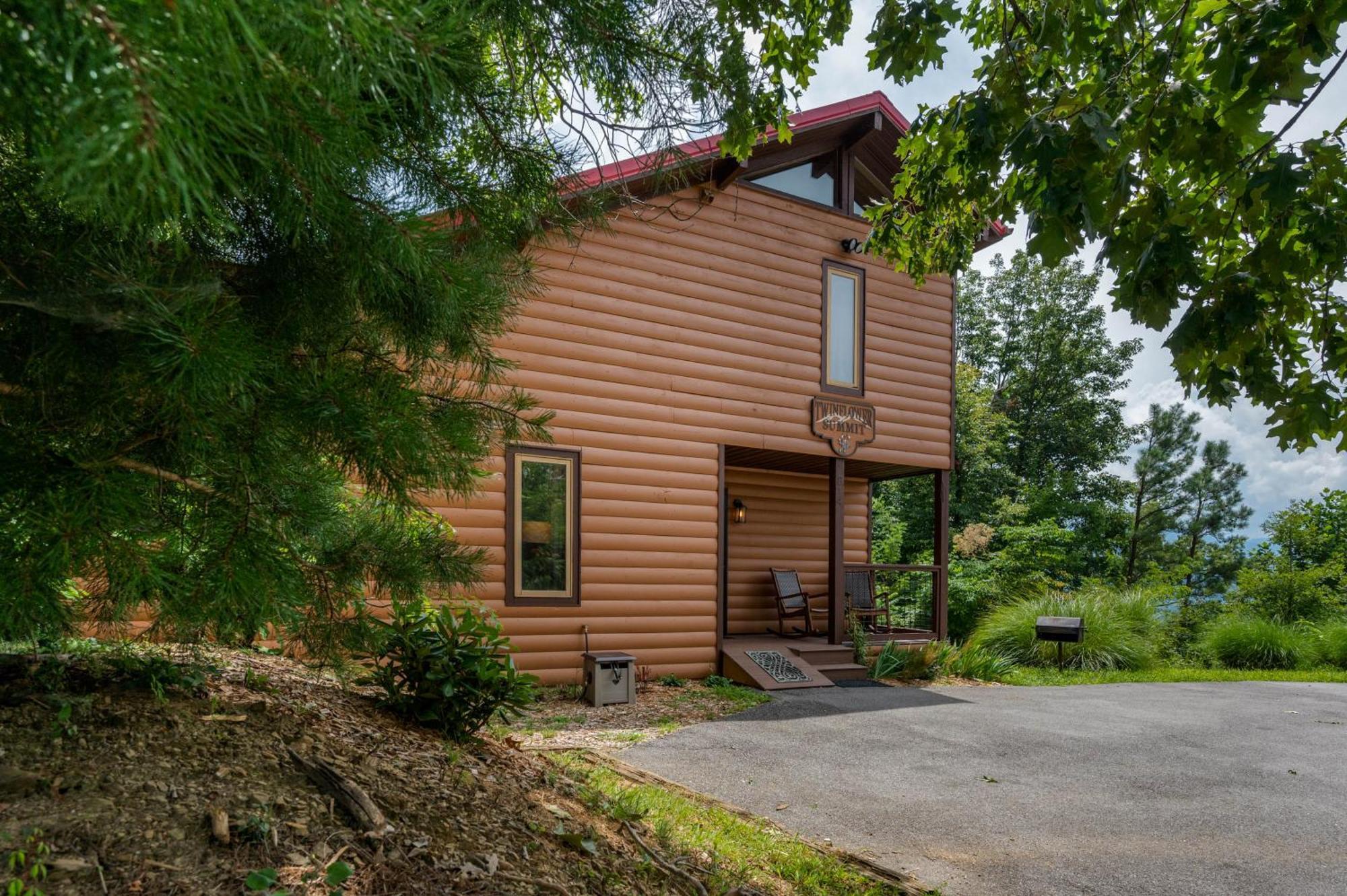 Twinflower Summit - Incredible Views, Pet Friendly! Gatlinburg Esterno foto