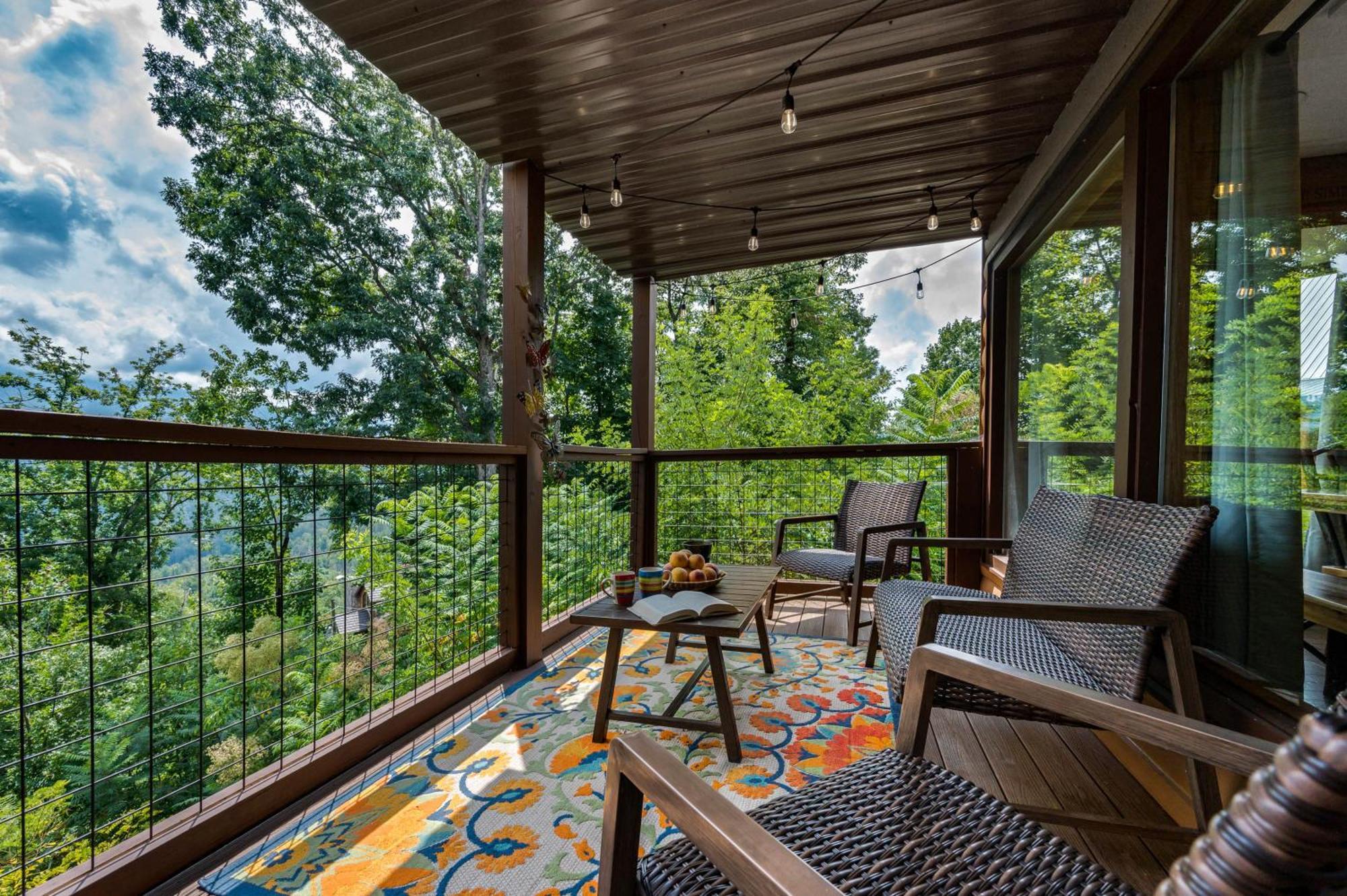 Twinflower Summit - Incredible Views, Pet Friendly! Gatlinburg Esterno foto